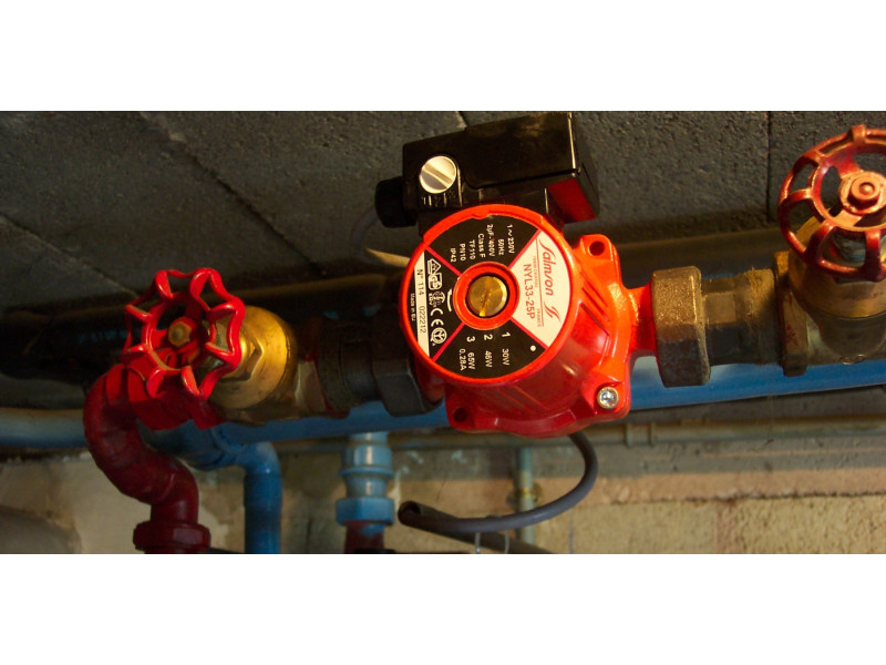 На якій швидкості повинен працювати циркуляційний насос