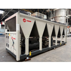 Чиллер вживанний з повітряним охолодженням 725 кВт Trane Sintesis Prime RTAF 200HSSLN