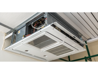 Чим відрізняється канальний фанкойл від касетного