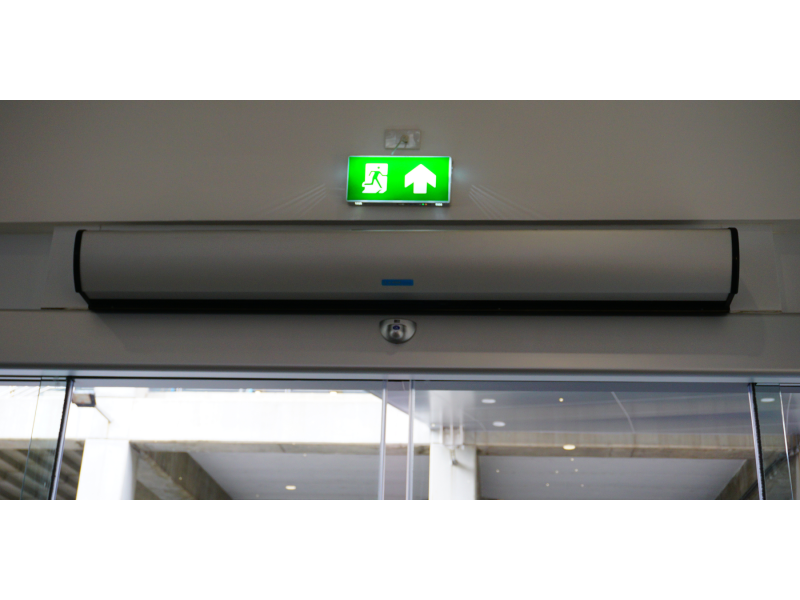 Теплові завіси: енергозбереження та захист від холоду  