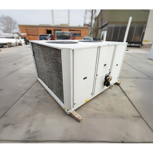 Чиллер для охолодження води 135 кВТ CARRIER 30RBS-140A  (вживаний)