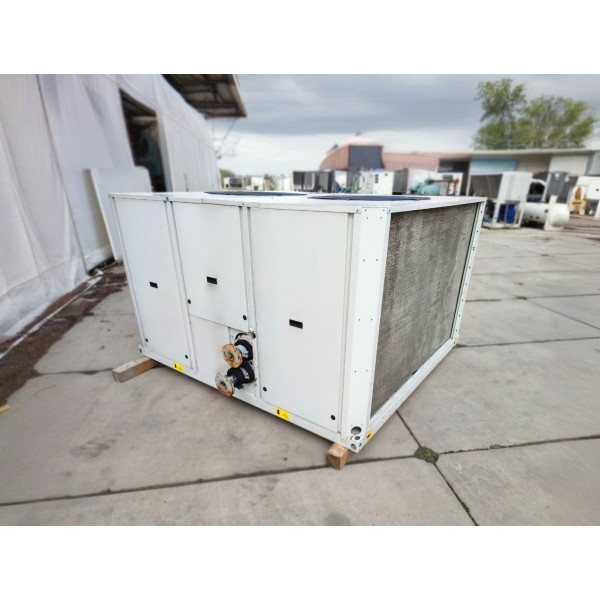 Чиллер для охолодження води 135 кВТ CARRIER 30RBS-140A  (вживаний)