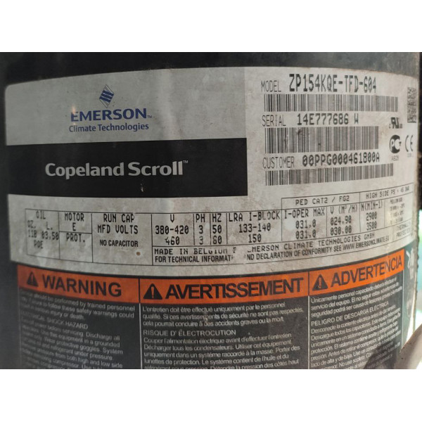 Чиллер для охолодження води 135 кВТ CARRIER 30RBS-140A  (вживаний)