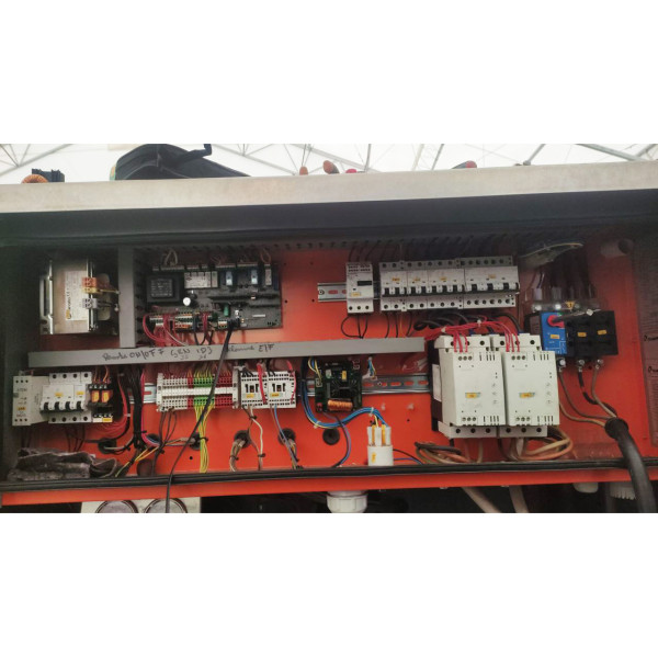 Чиллер для охолодження води 112 кВТ Climaveneta NECS/B (вживаний)