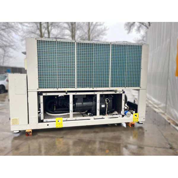 Чиллер для охолодження води 248 кВТ DAIKIN EWYD250BZSL (вживаний)