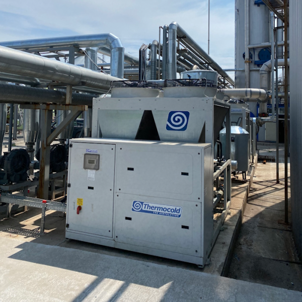 Чиллер для охолодження води 157 кВт повітря-вода Thermocold AWA XEA 050 R454B