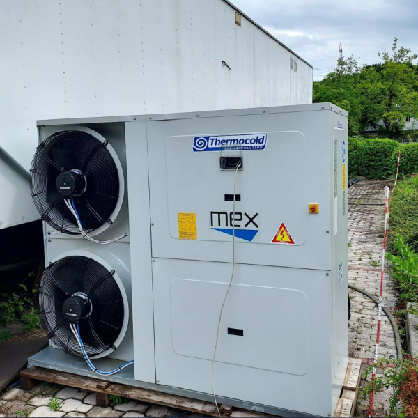 Чиллер для охолодження води 49,6 кВт повітря-вода Thermocold MEX SEA 050 Z C