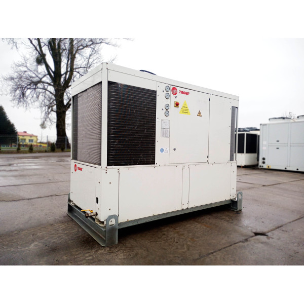 Чиллер для охолодження води 37 кВТ TRANE KVGA 37 (Вживаний)