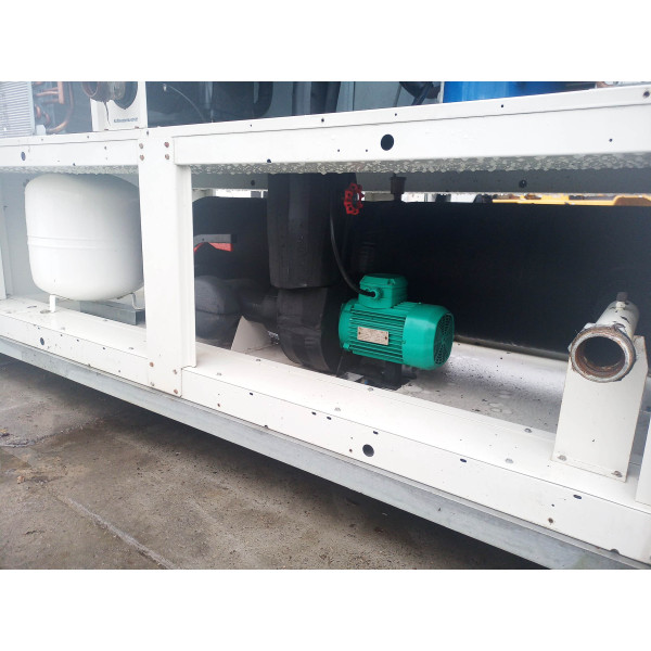 Чиллер для охолодження води 37 кВТ TRANE KVGA 37 (Вживаний)