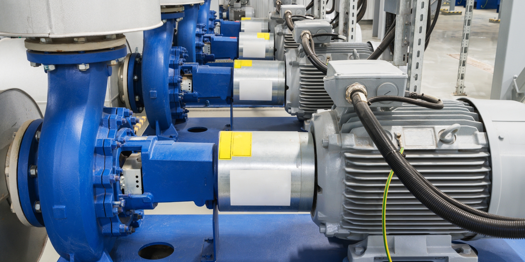 насос працює, але не качає воду фото