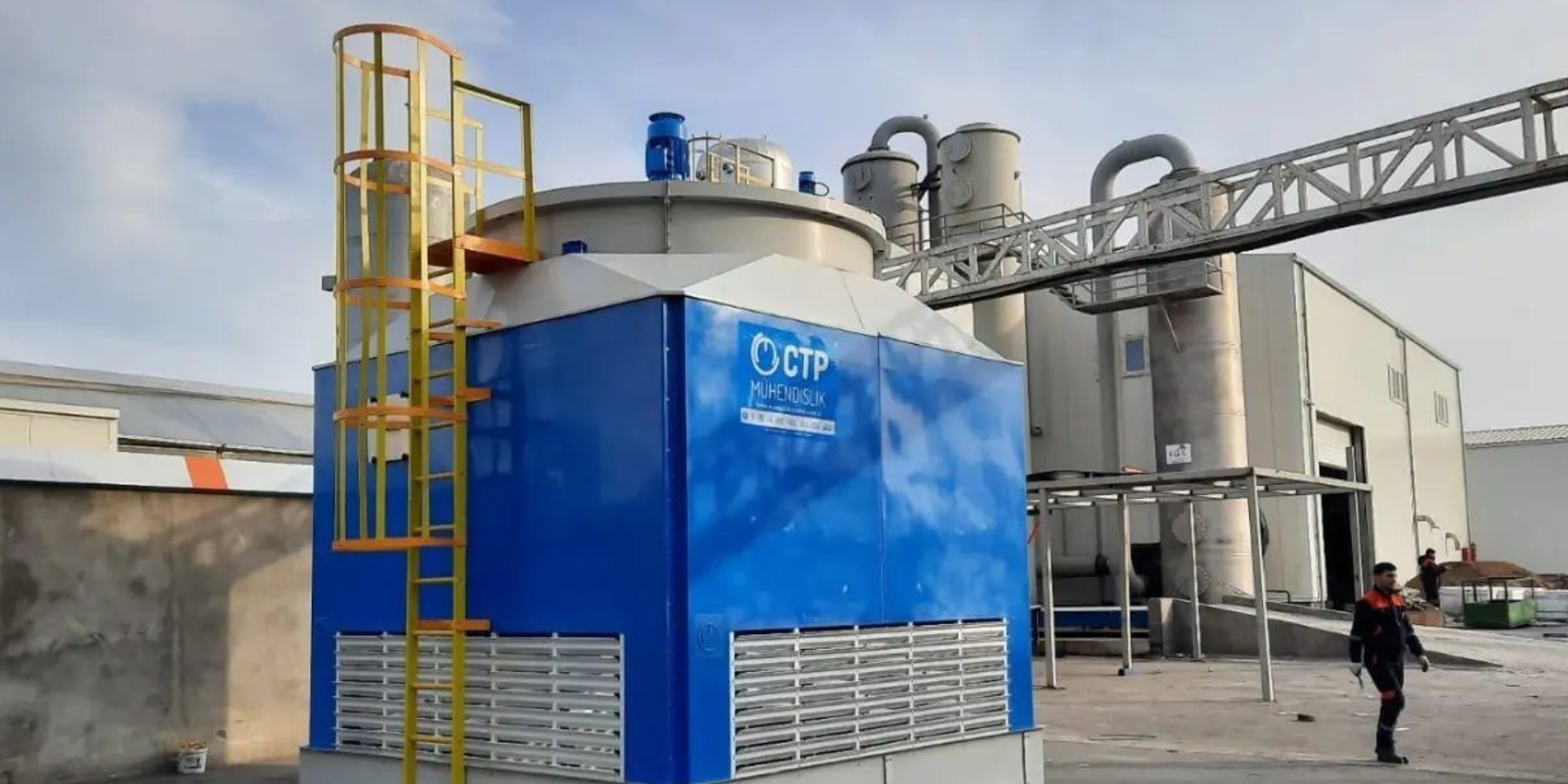 градирня для охлаждения воды фото