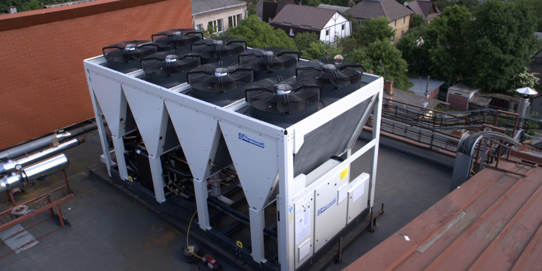 чиллер для охлаждения воды фото