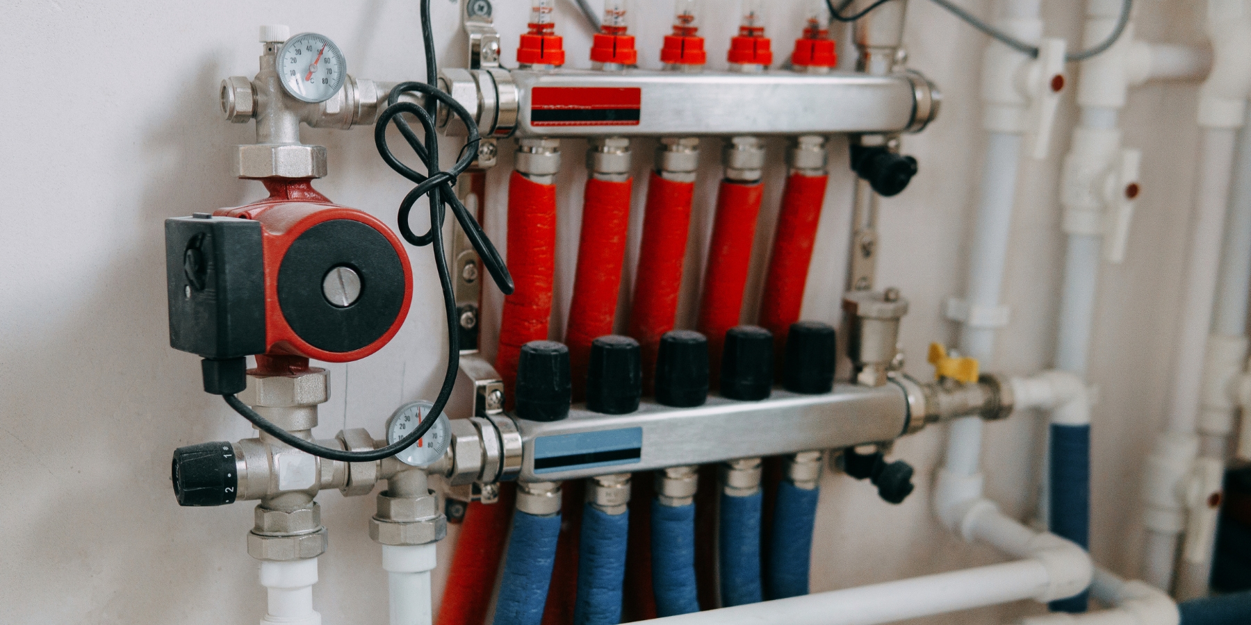 сколько ватт потребляет насос отопления фото