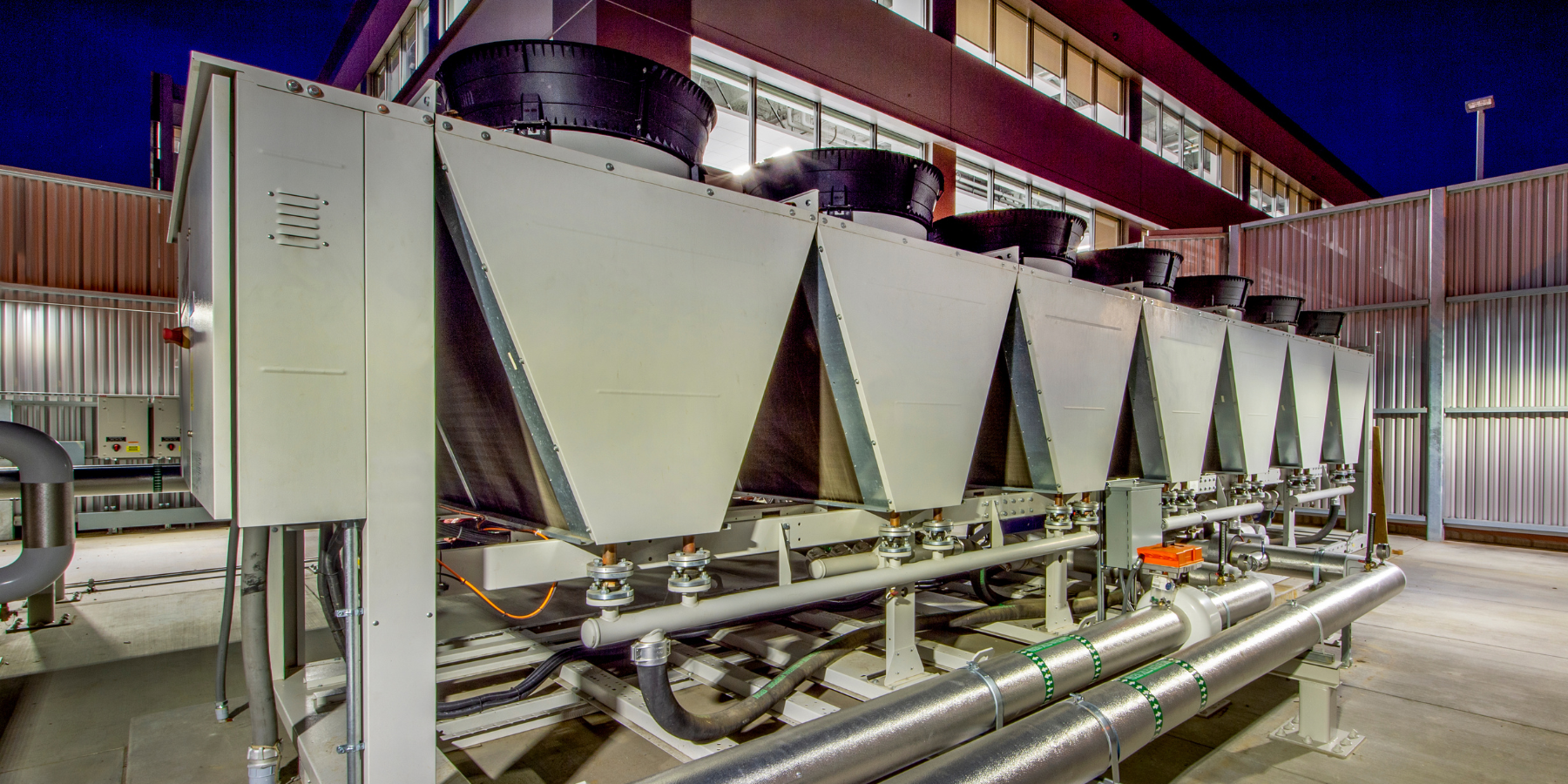 Чілер з фрікулінгом