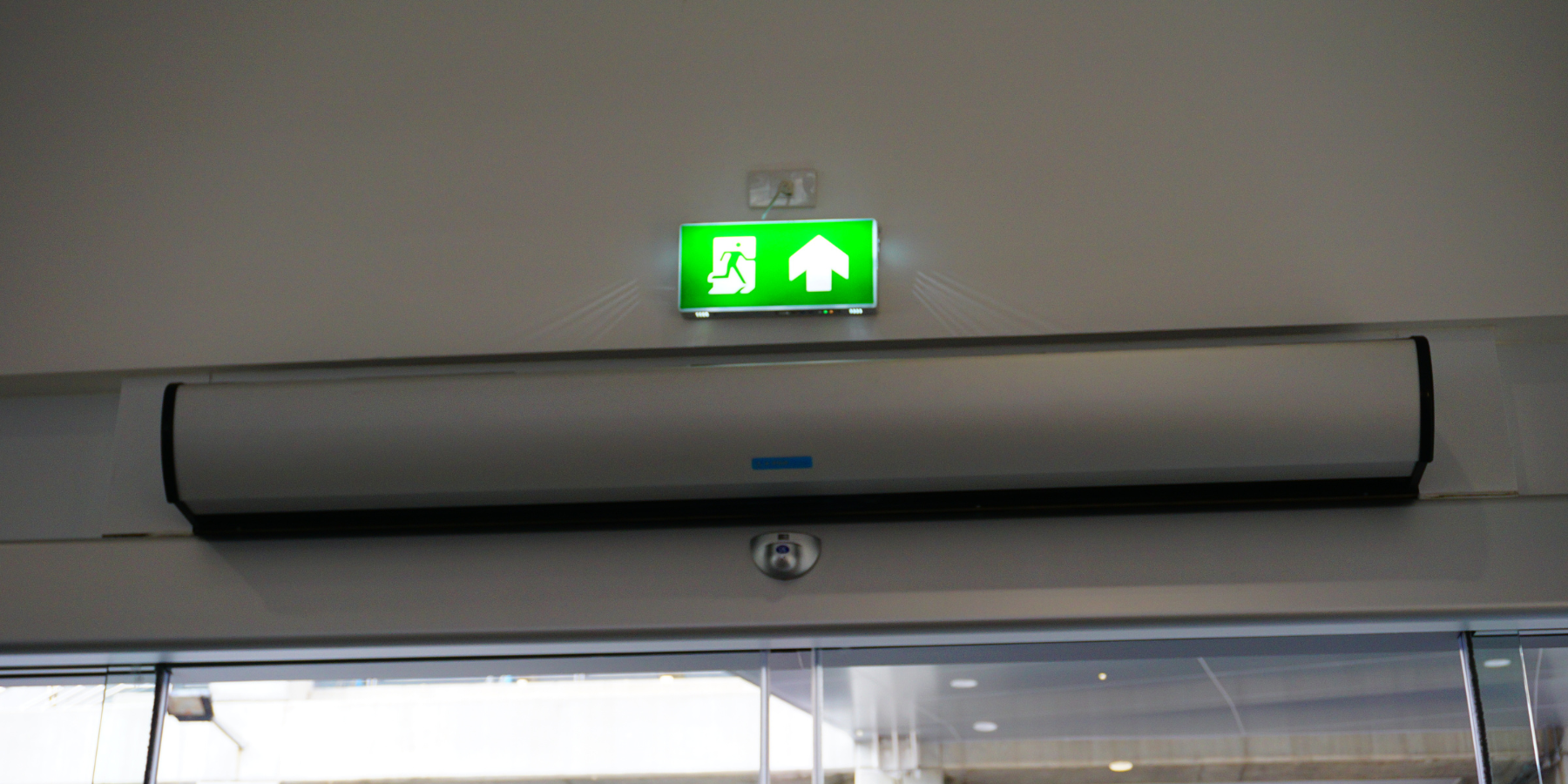 Тепловая завеса (воздушная завеса)